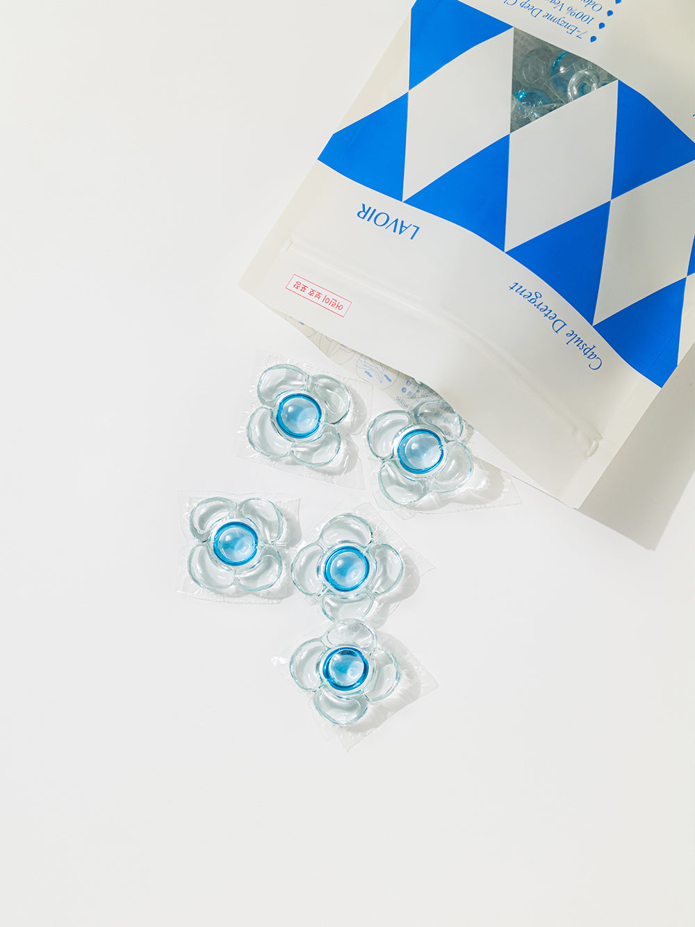 ヴィーガン高濃縮ボール型洗剤30個入り - アイリス＆ピオニー