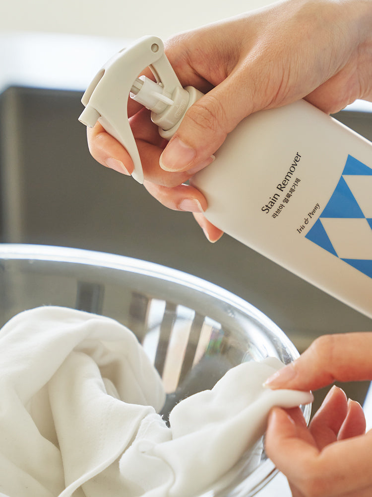 シミ取り剤 300ml アイリス＆ピオニー – LAVOIR.JP