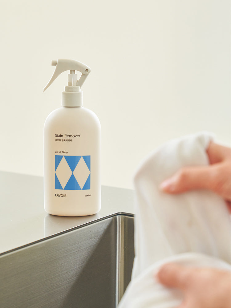 シミ取り剤 300ml アイリス＆ピオニー – LAVOIR.JP